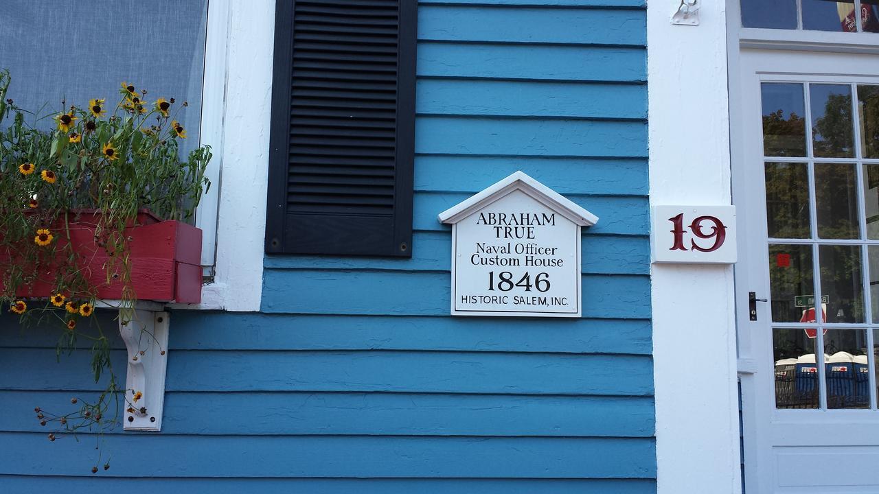 Stepping Stone Inn Salem Extérieur photo