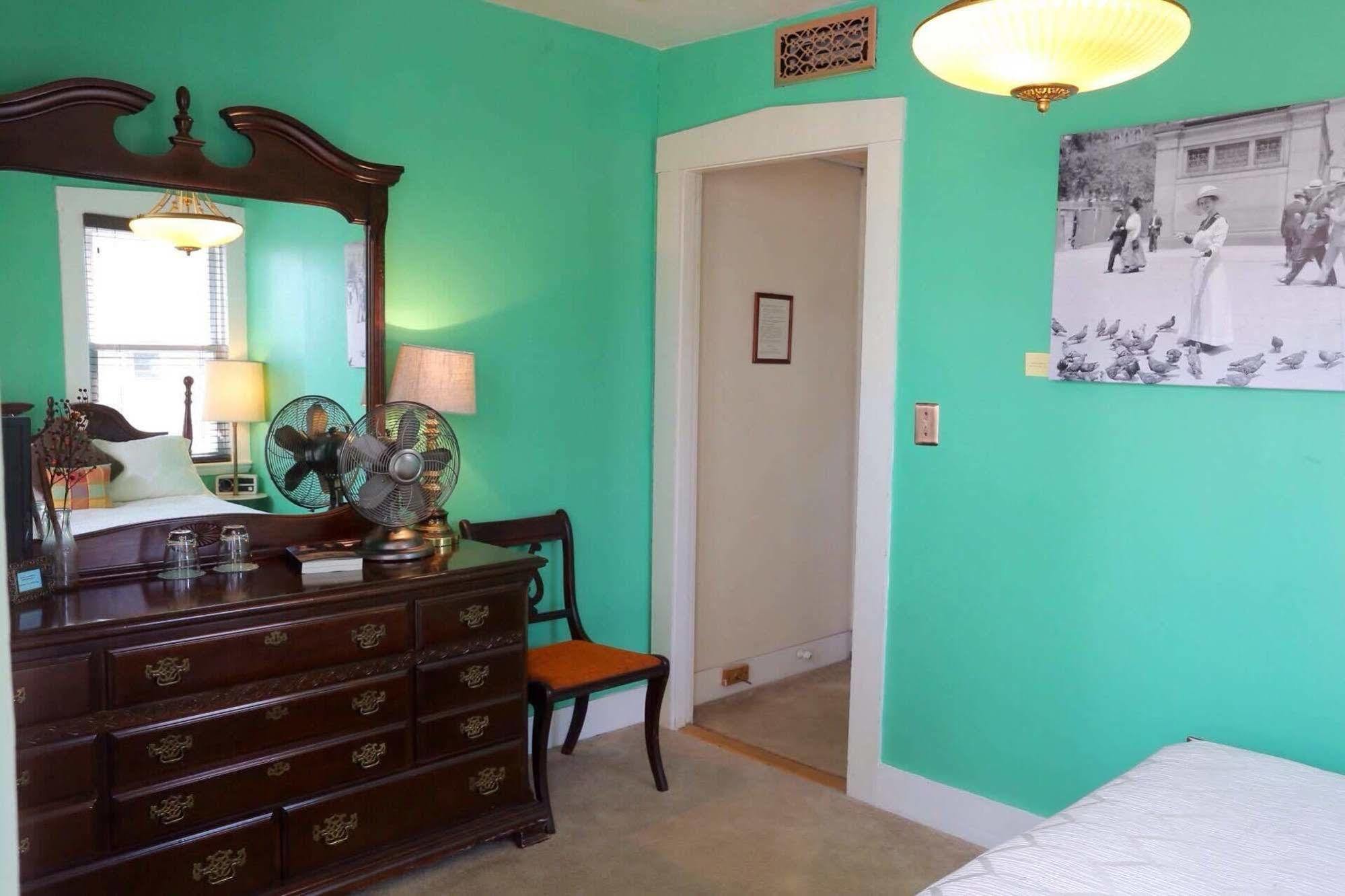 Stepping Stone Inn Salem Extérieur photo