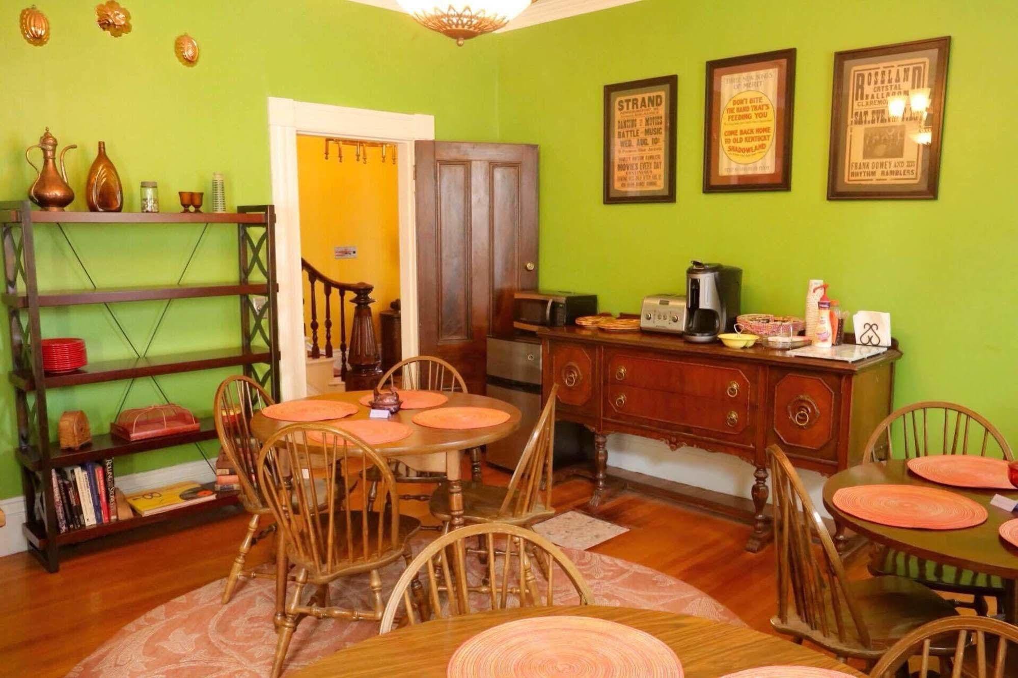 Stepping Stone Inn Salem Extérieur photo